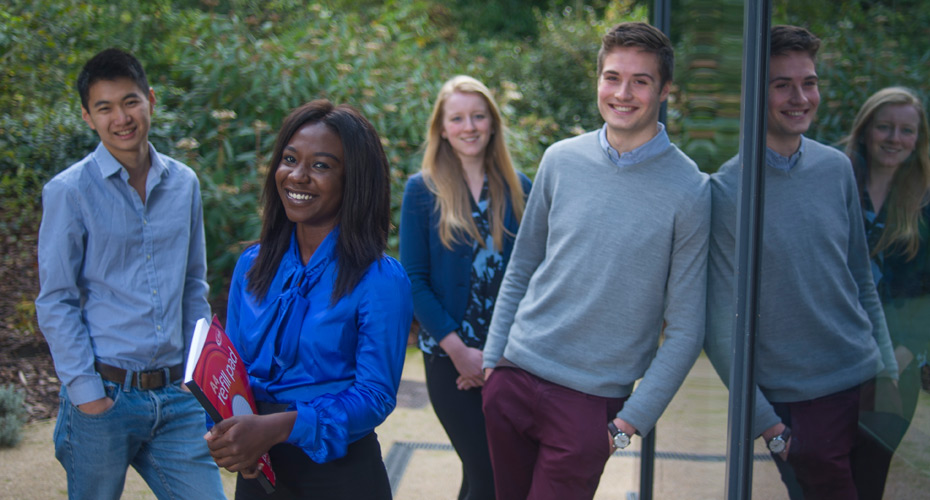Group of QTEM students